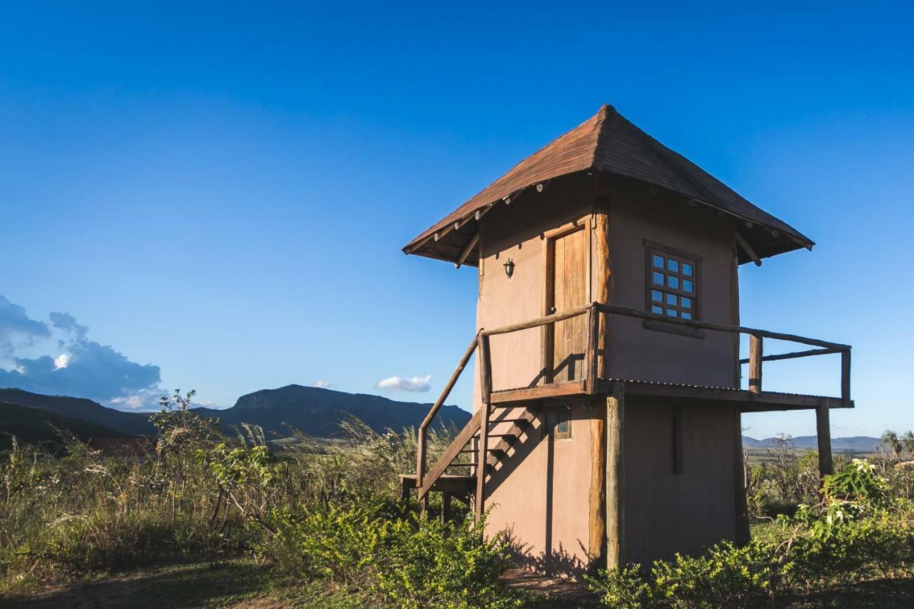 Cachoeira E Pousada Paraiso Dos Pandavas Алту-Параизу-ди-Гояс Экстерьер фото